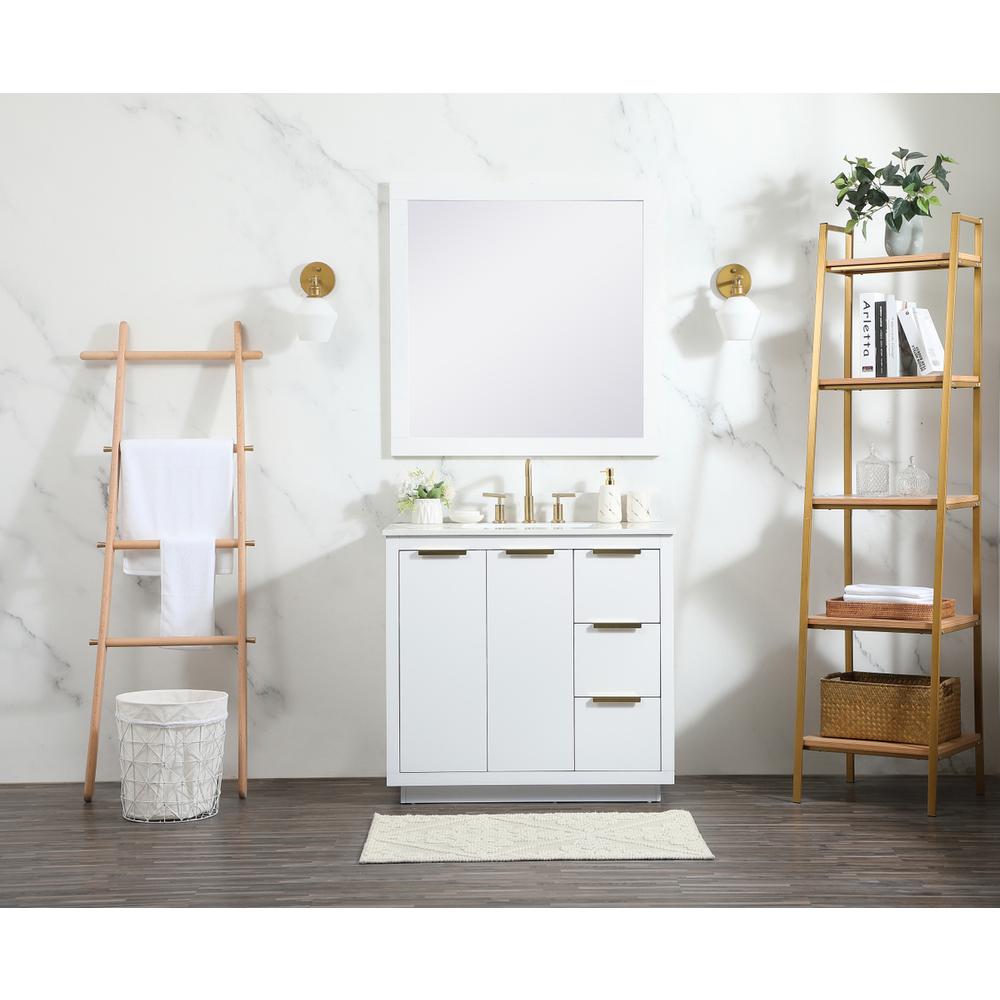 36 inch Single bathroom vanity in white with backsplash. Picture 4