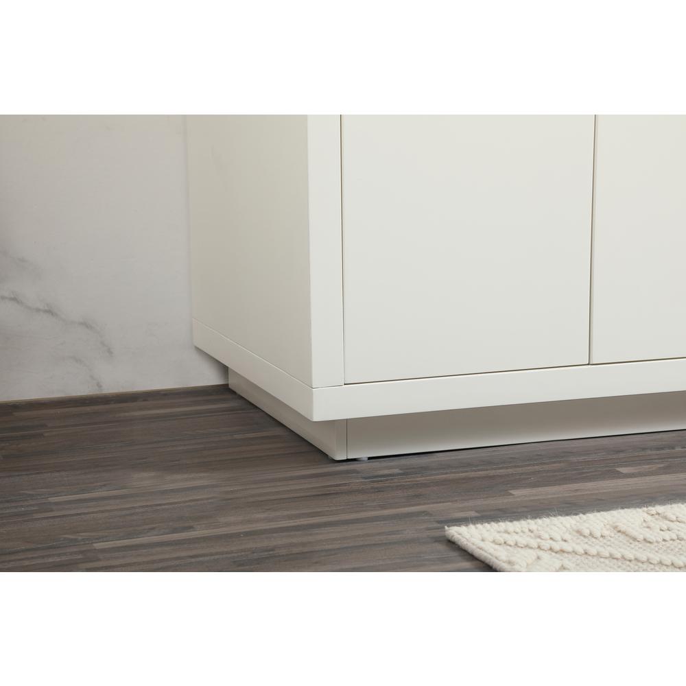 42 inch Single bathroom vanity in white with backsplash. Picture 6
