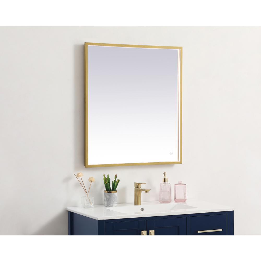 Pier 27x30 inch LED mirror with adjustable color temperature. Picture 3