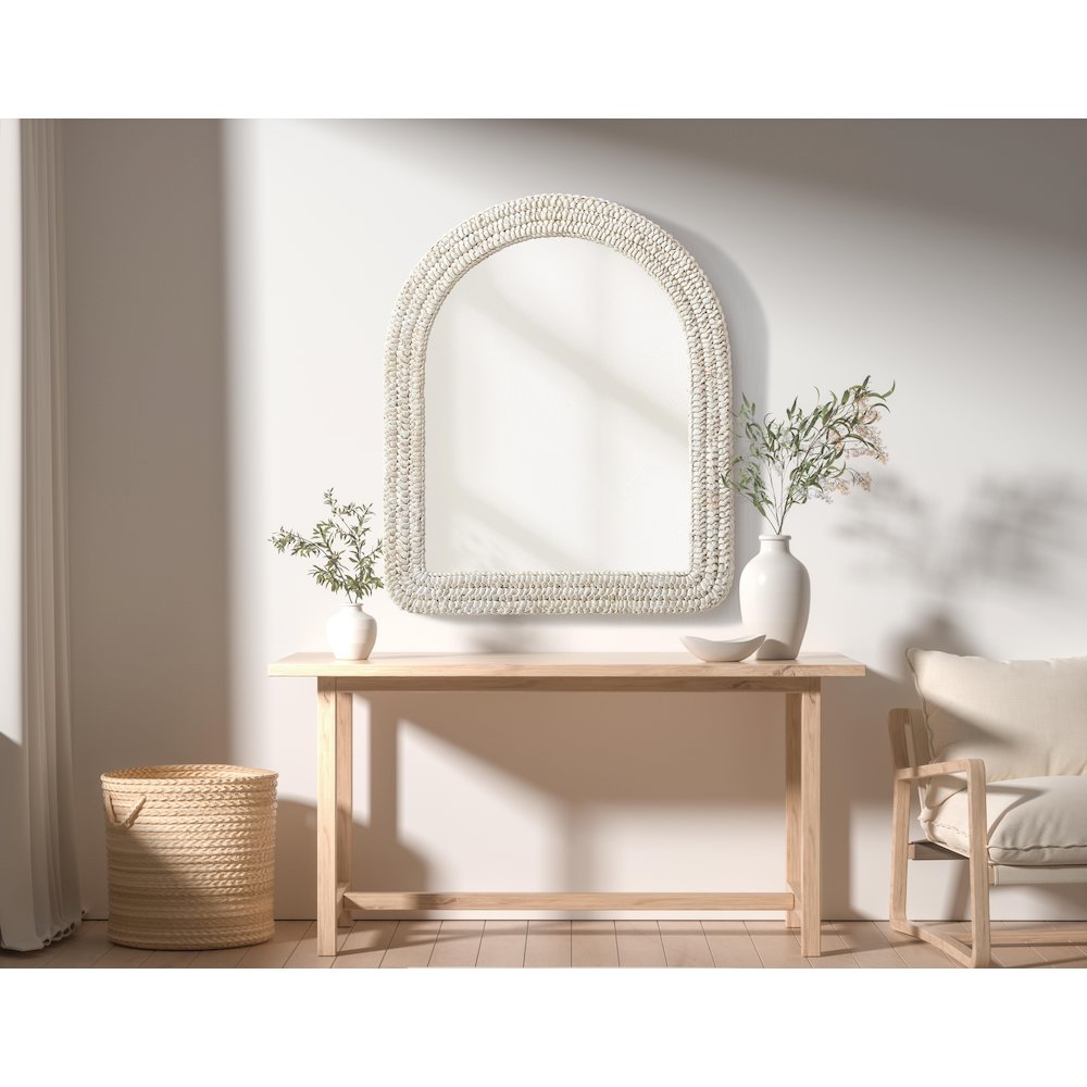 Arch Cornhusk Mirror 30x36 in Linen White. Picture 2