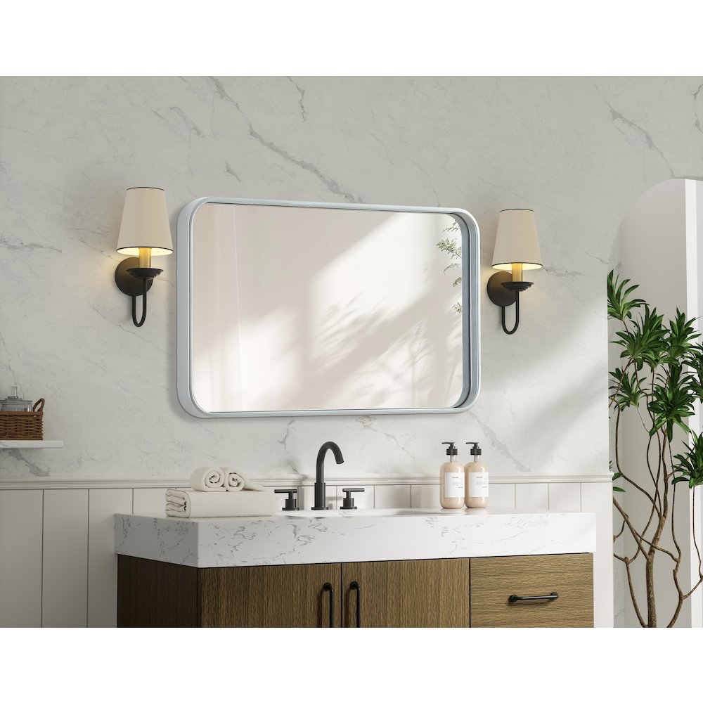 Contour Metal Rectangle Mirror 18x30 in Silver. Picture 7
