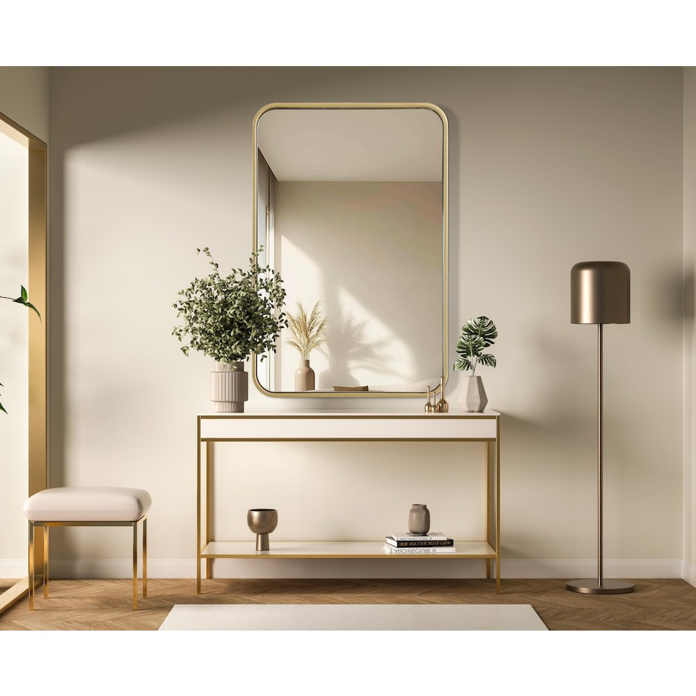 Contour Metal Rectangle Mirror 20x30 in Brass. Picture 2