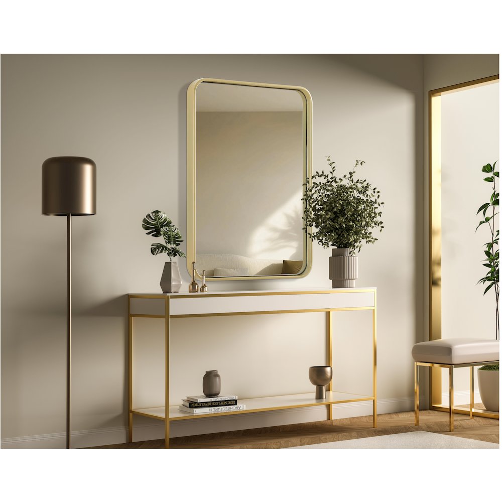 Contour Metal Rectangle Mirror 22x30 in Brass. Picture 3