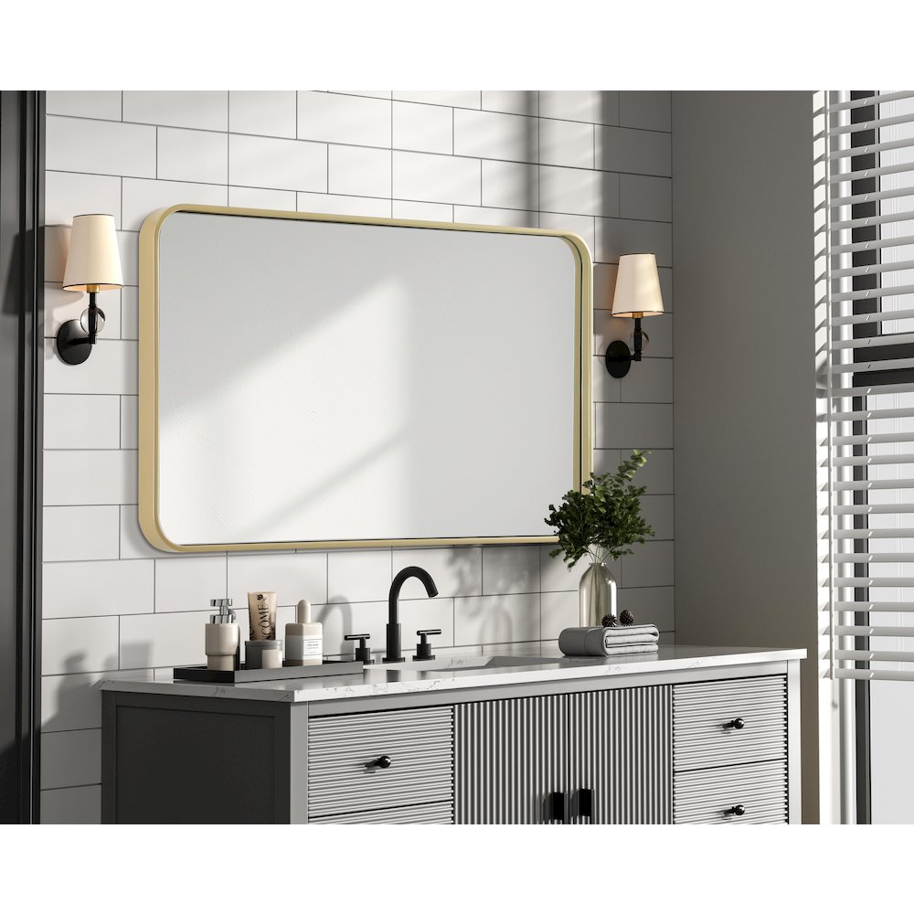 Contour Metal Rectangle Mirror 22x36 in Brass. Picture 7