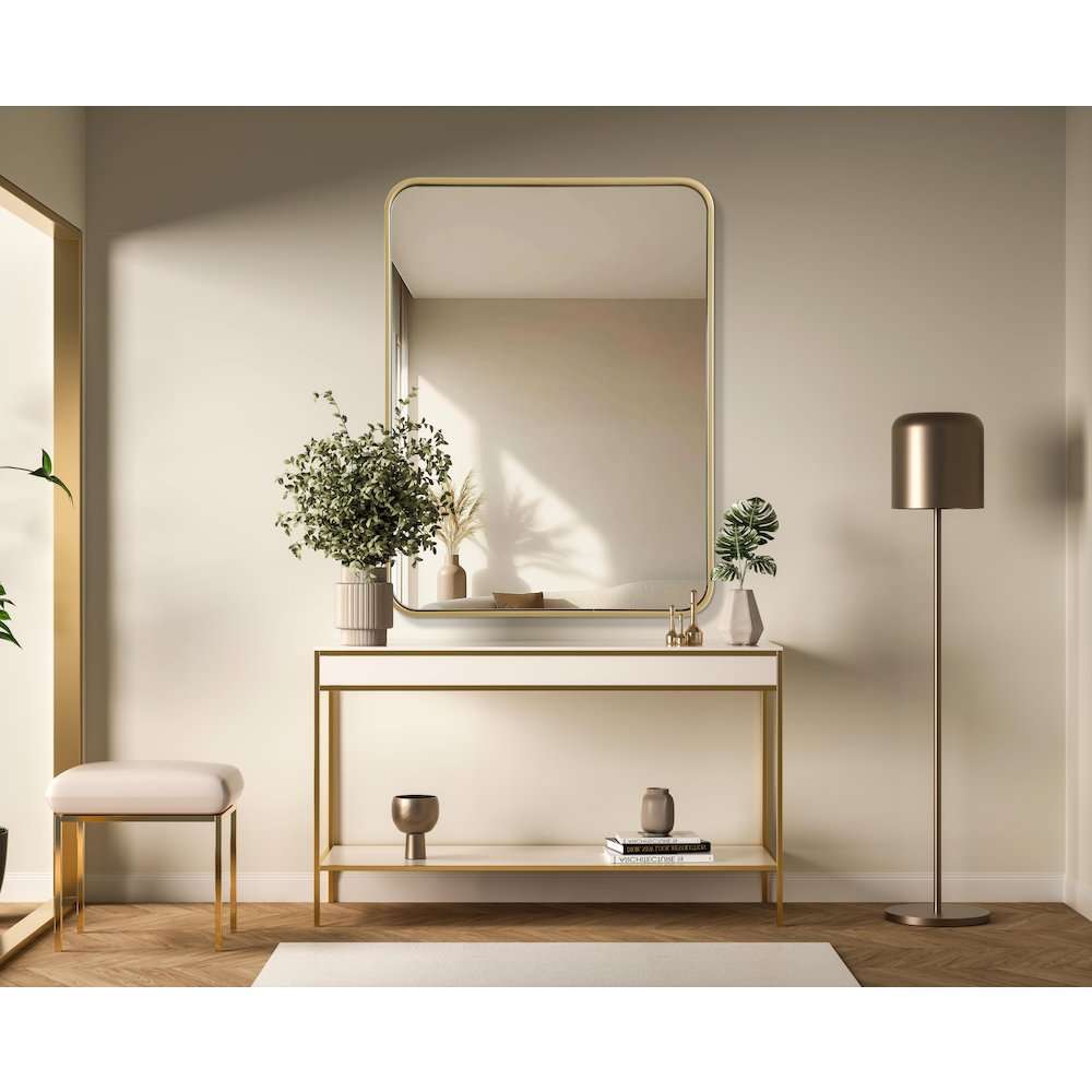 Contour Metal Rectangle Mirror 24x32 in Brass. Picture 2
