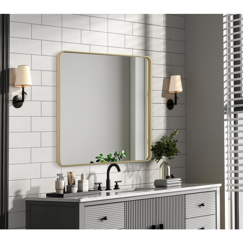 Contour Metal Square Mirror 42x42 in Brass. Picture 3