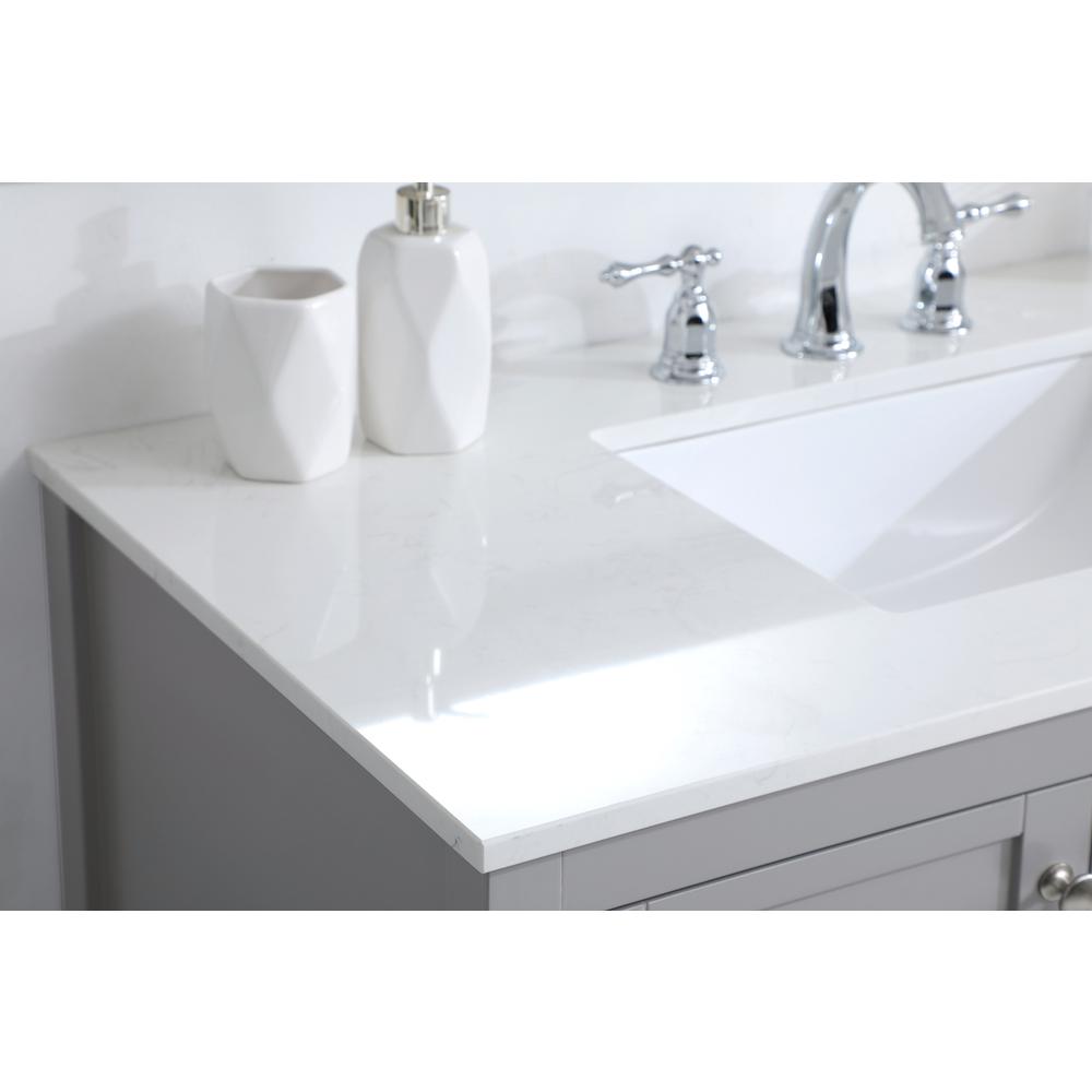 42 inch Single Bathroom Vanity in Gray. Picture 5