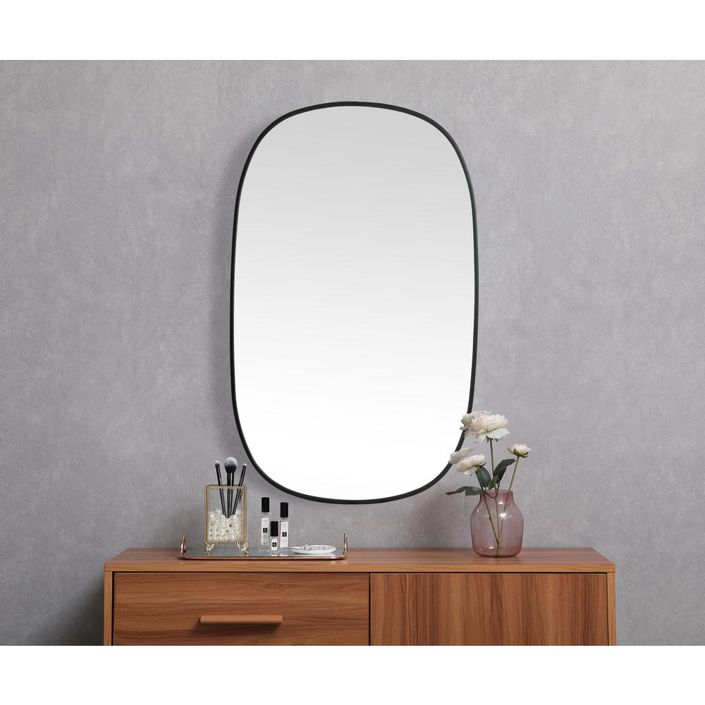Metal Frame Oval Mirror 30x48 Inch in Black. Picture 3