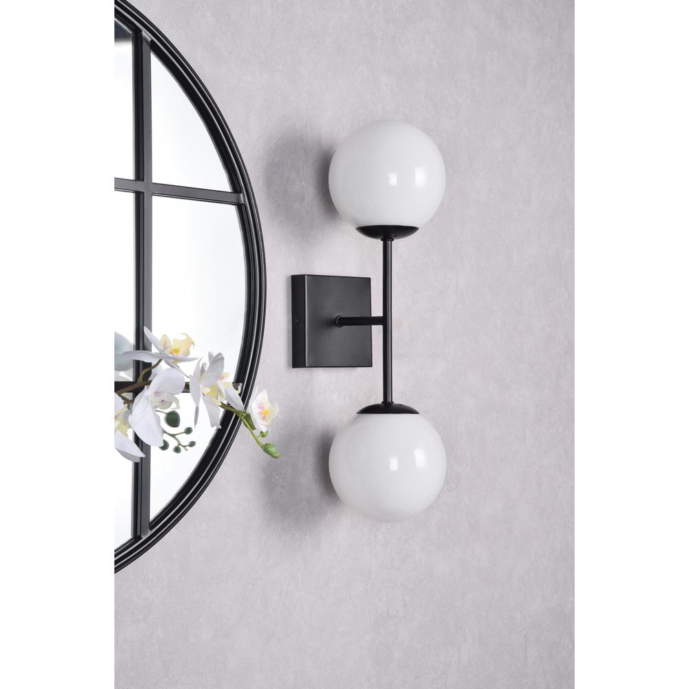 Neri 2 lights black and white glass wall sconce. Picture 8