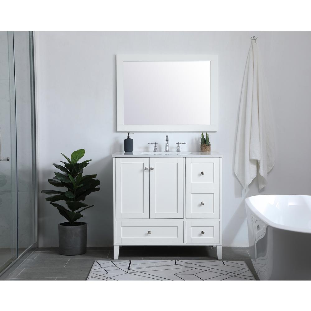 36 inch Single Bathroom Vanity in White. Picture 6