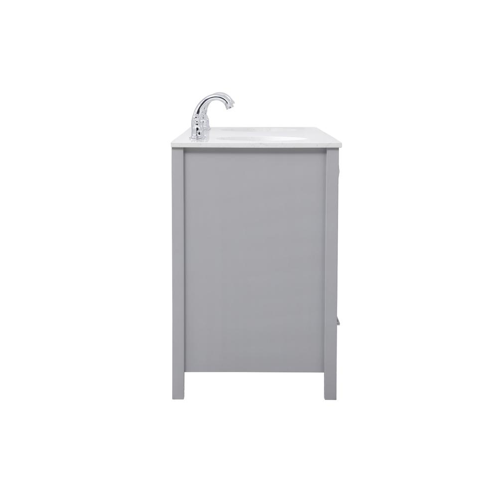 60 inch Double Bathroom Vanity in Gray. Picture 13