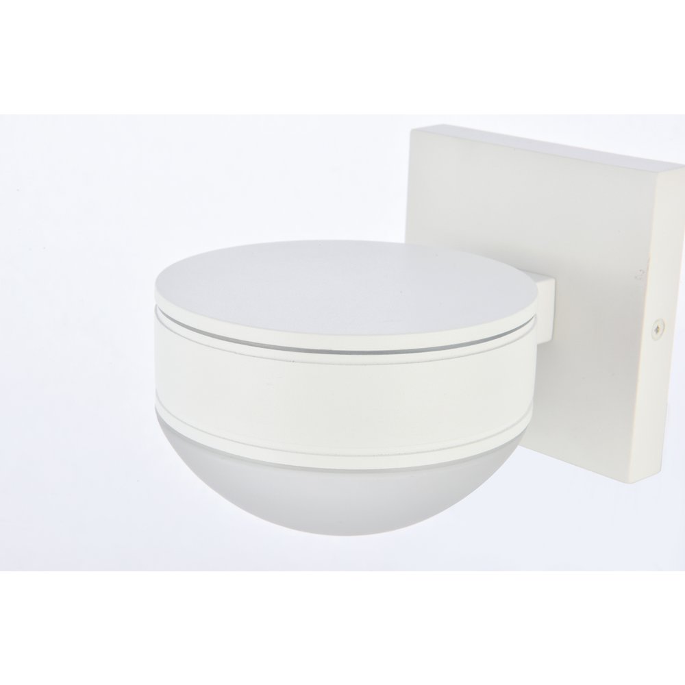 Raine Integrated Led Wall Sconce In White. Picture 4