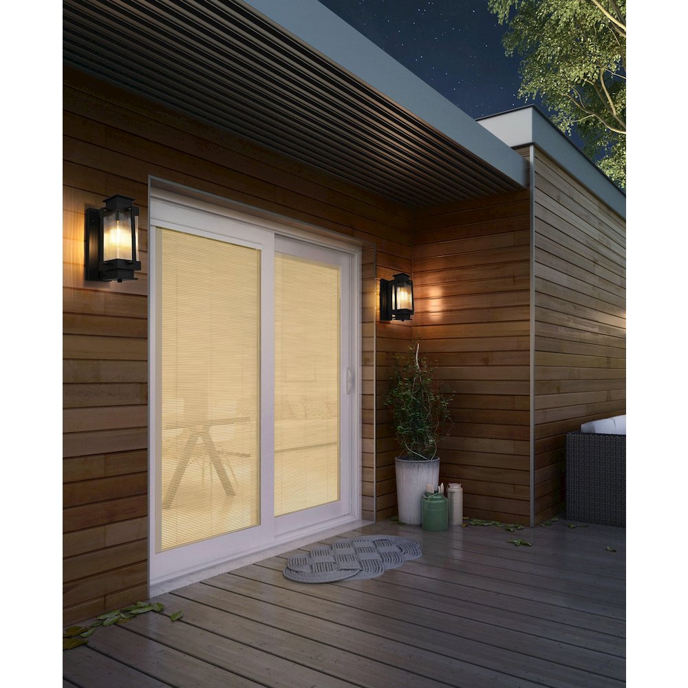 Harlan 7 inch Outdoor Pendant in Black. Picture 2