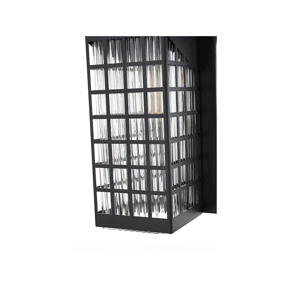 Palmer 7 inch Outdoor Pendant in Black. Picture 5