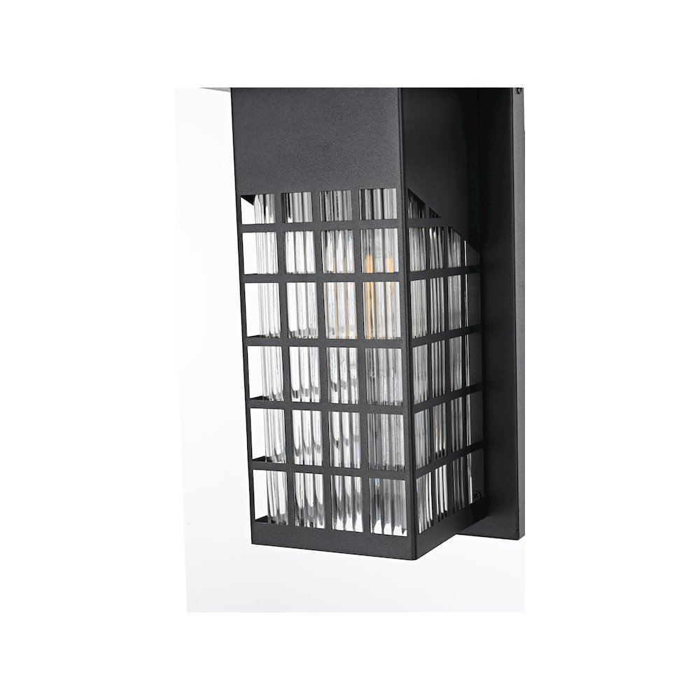 Palmer 7 inch Outdoor Pendant in Black. Picture 5