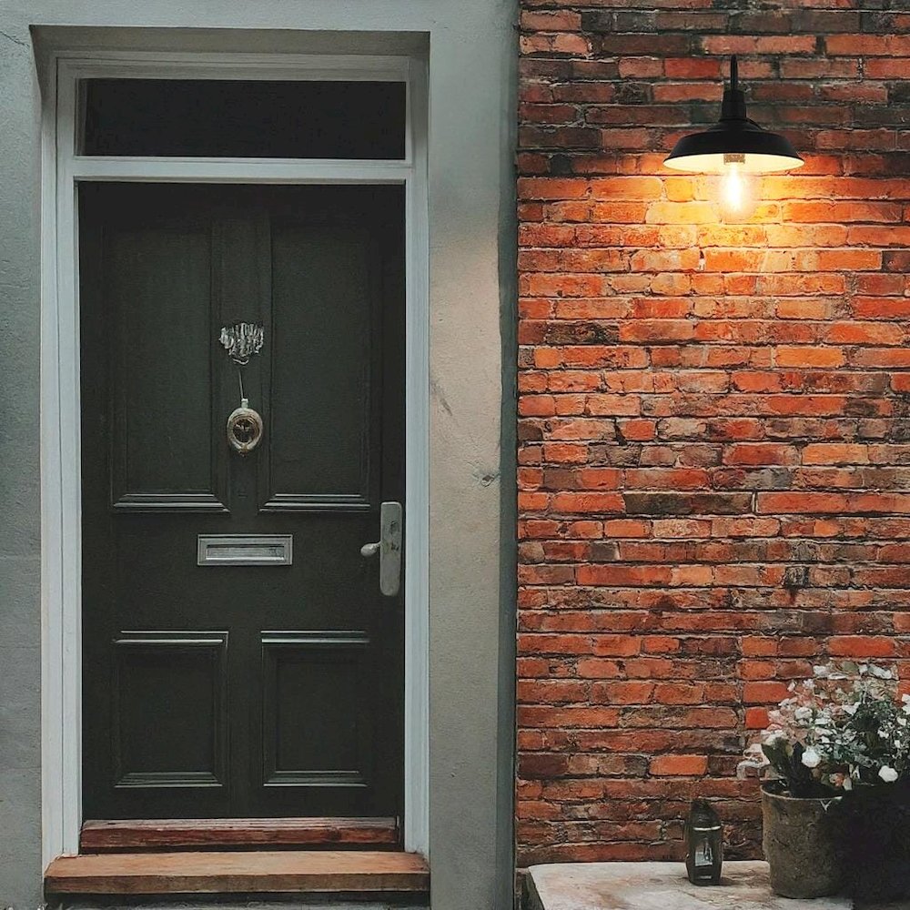 Rayan 10 Inch Outdoor Wall Sconce In Black. Picture 2