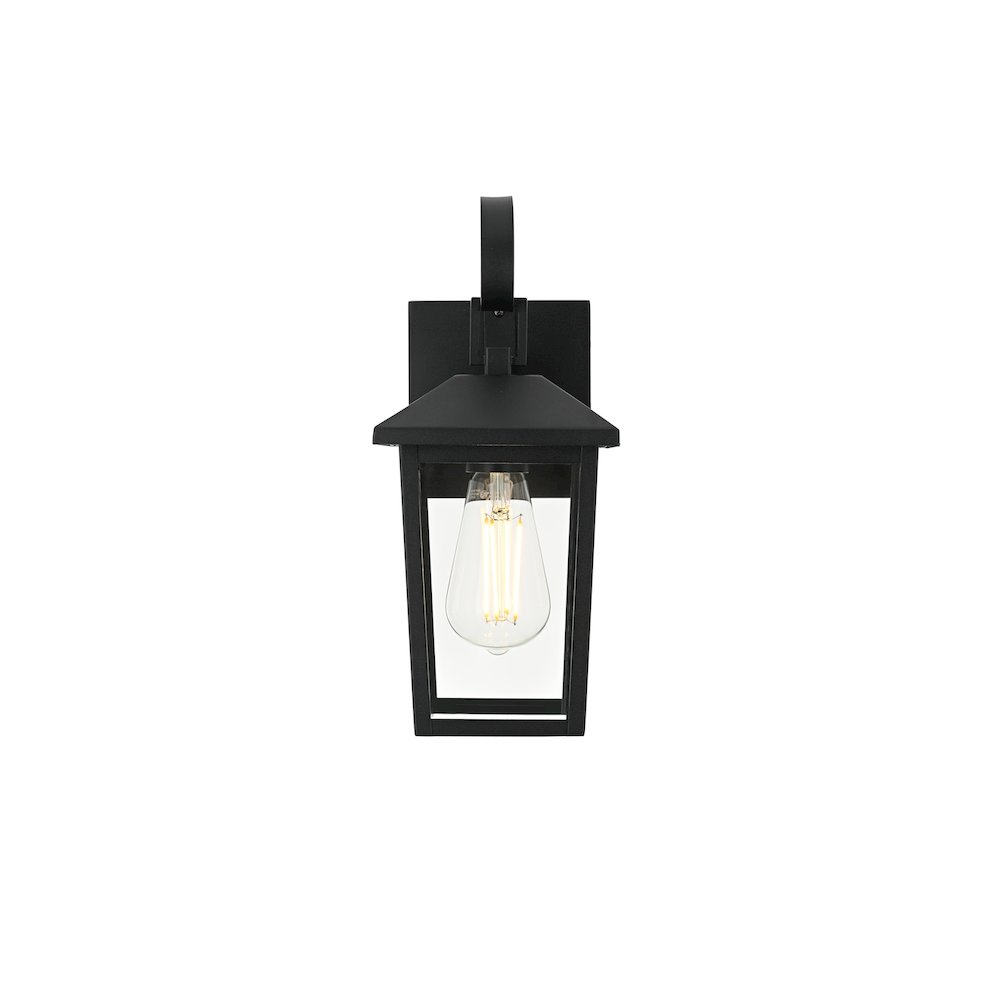 Riggs 5.5 inch Outdoor Wall Sconce in Black. Picture 1