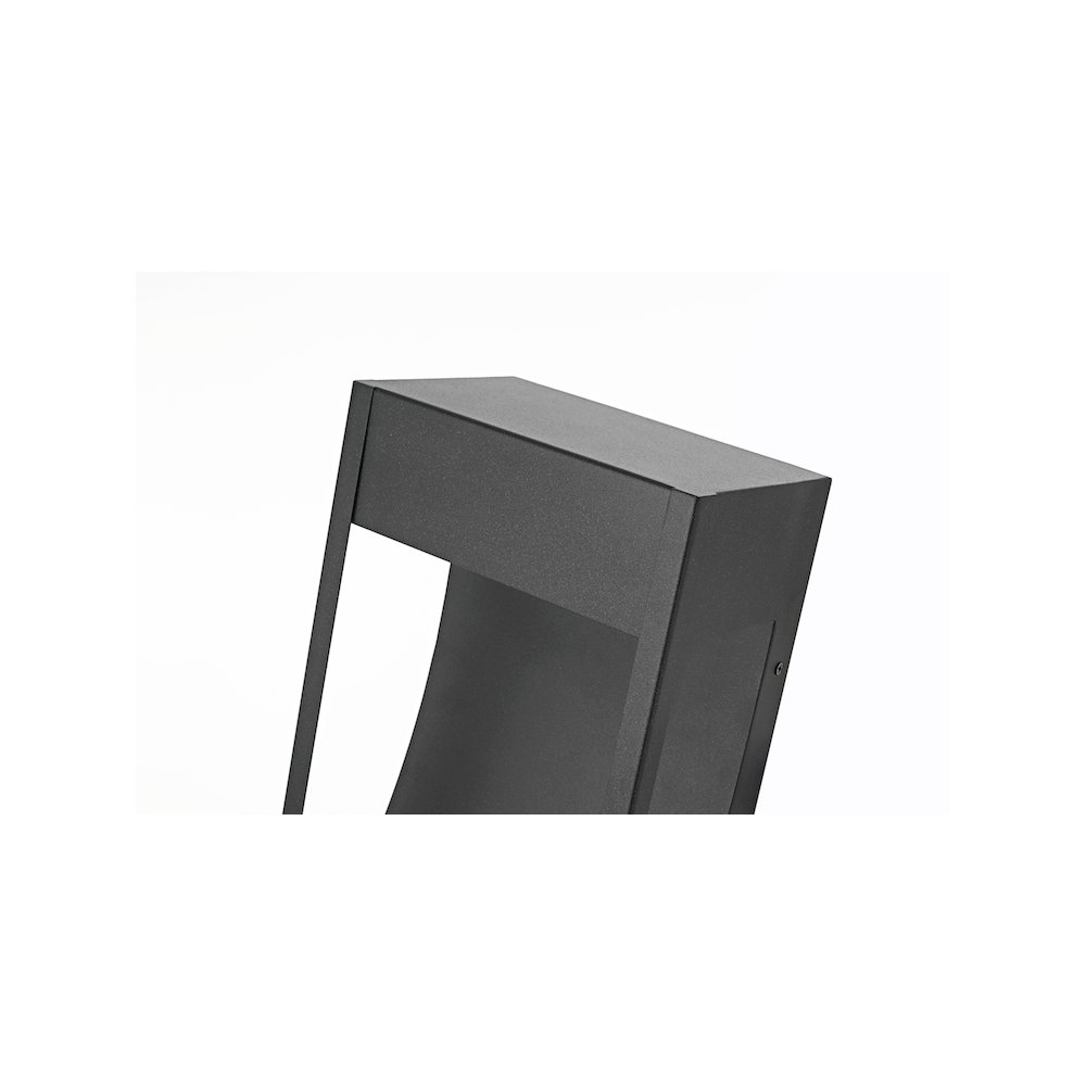 Adriel 7.5 inch Outdoor Wall Sconce in Black. Picture 6
