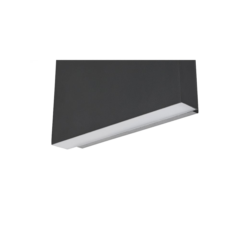 Colter 8.5 inch Outdoor Wall Sconce in Black. Picture 5