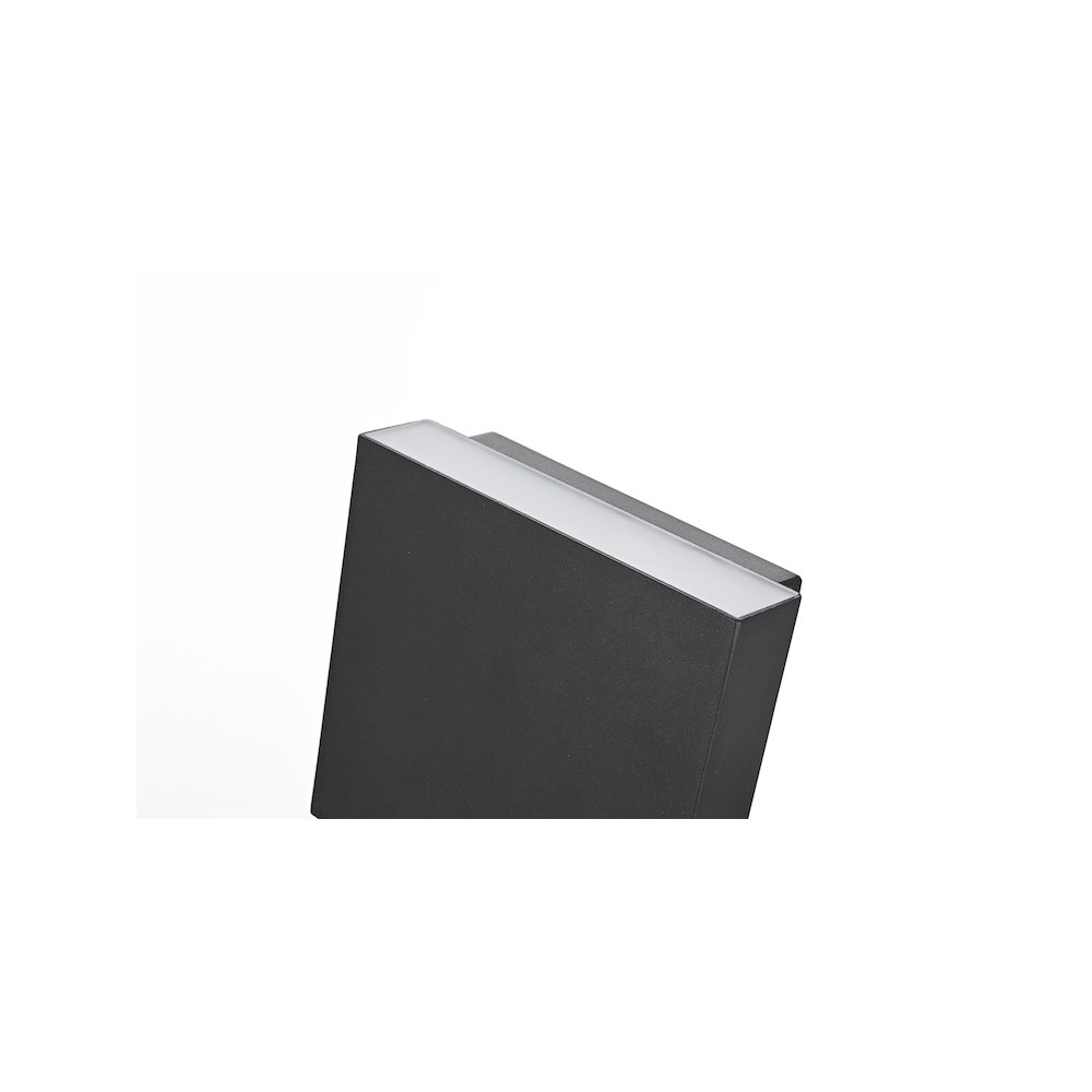 Creed 5.5 inch Outdoor Wall Sconce in Black. Picture 4
