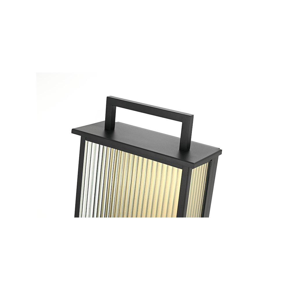 Kannon 11.5 inch Outdoor Wall Sconce in Black. Picture 4