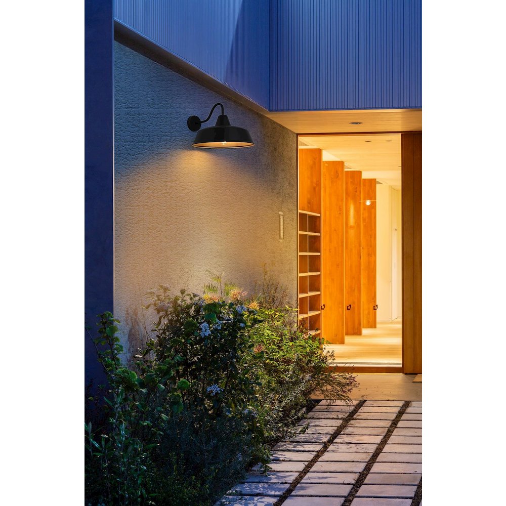 Tinsley 20 inch Outdoor Wall sconce in Black. Picture 2