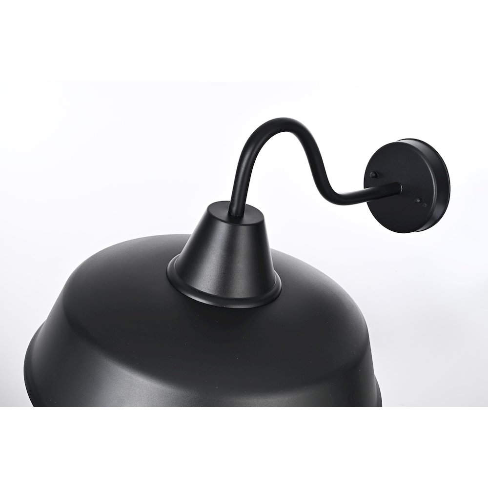 Tinsley 20 inch Outdoor Wall sconce in Black. Picture 4