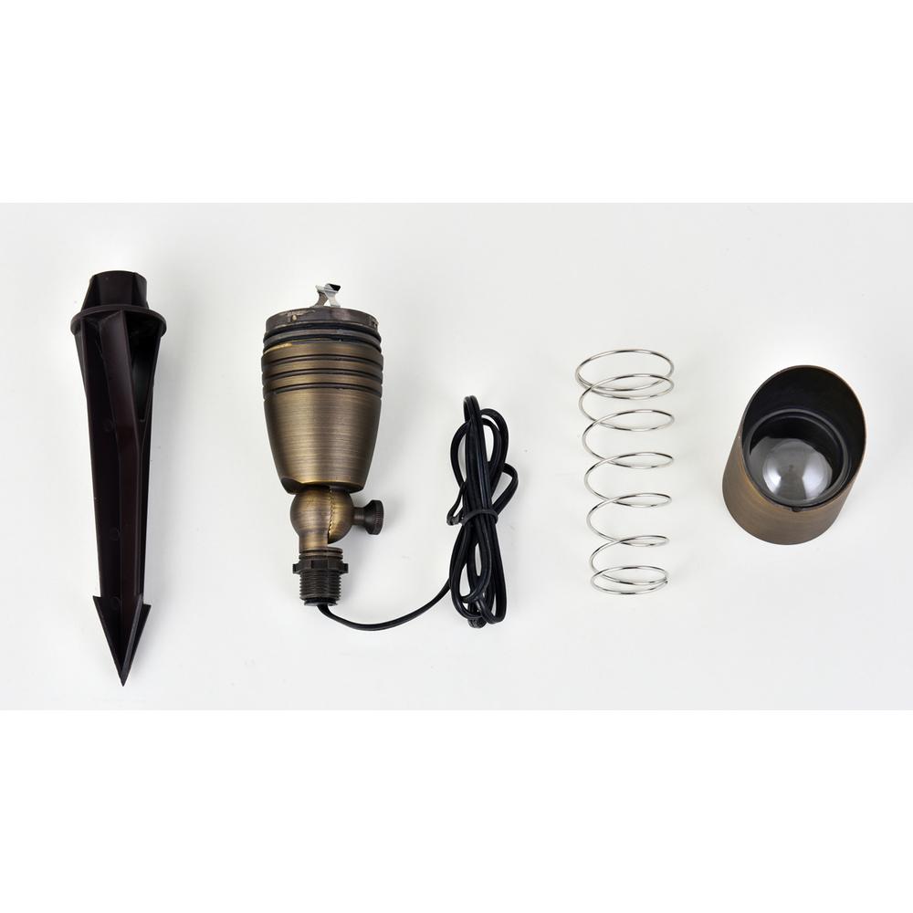 Outdoor Cast Brass spot light 3"w x 8.5"h. Picture 7
