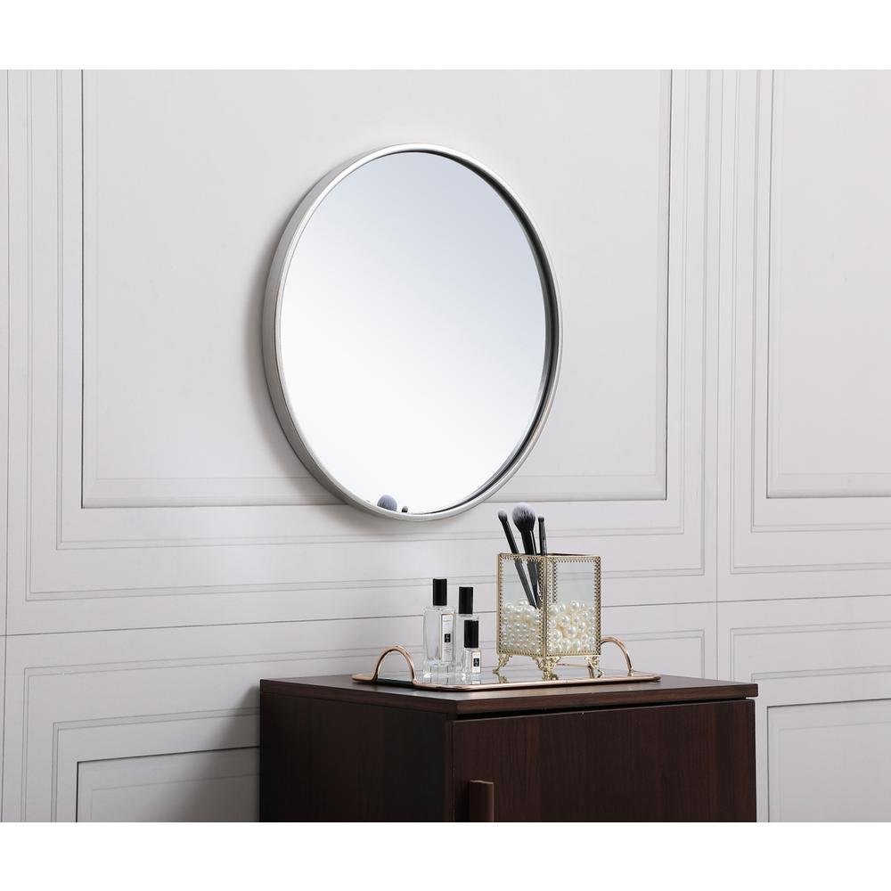 Metal frame round mirror 18 inch in silver. Picture 2