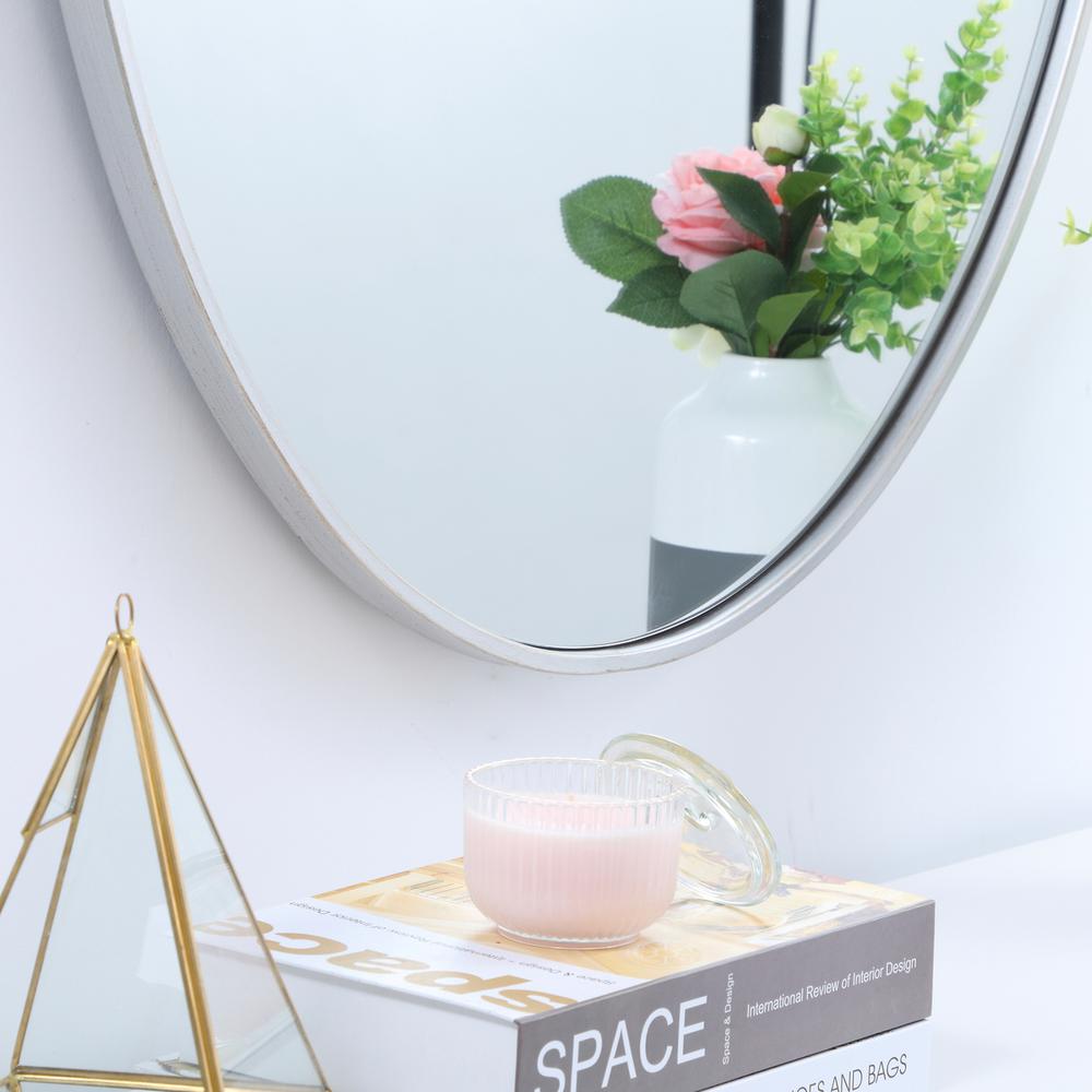 Metal frame oval mirror 40 inch in silver. Picture 12