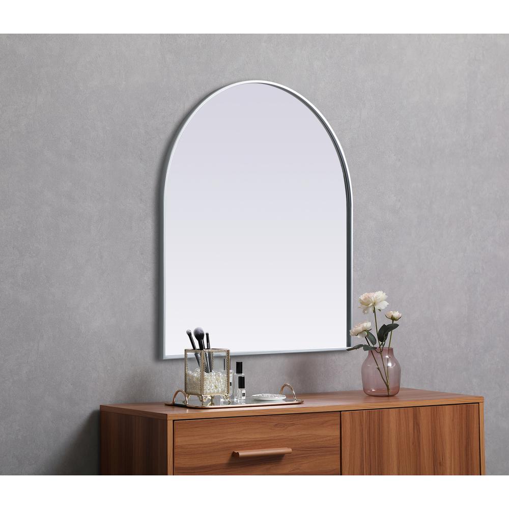 Metal Frame Arch Mirror 33x36 Inch in Silver. Picture 4