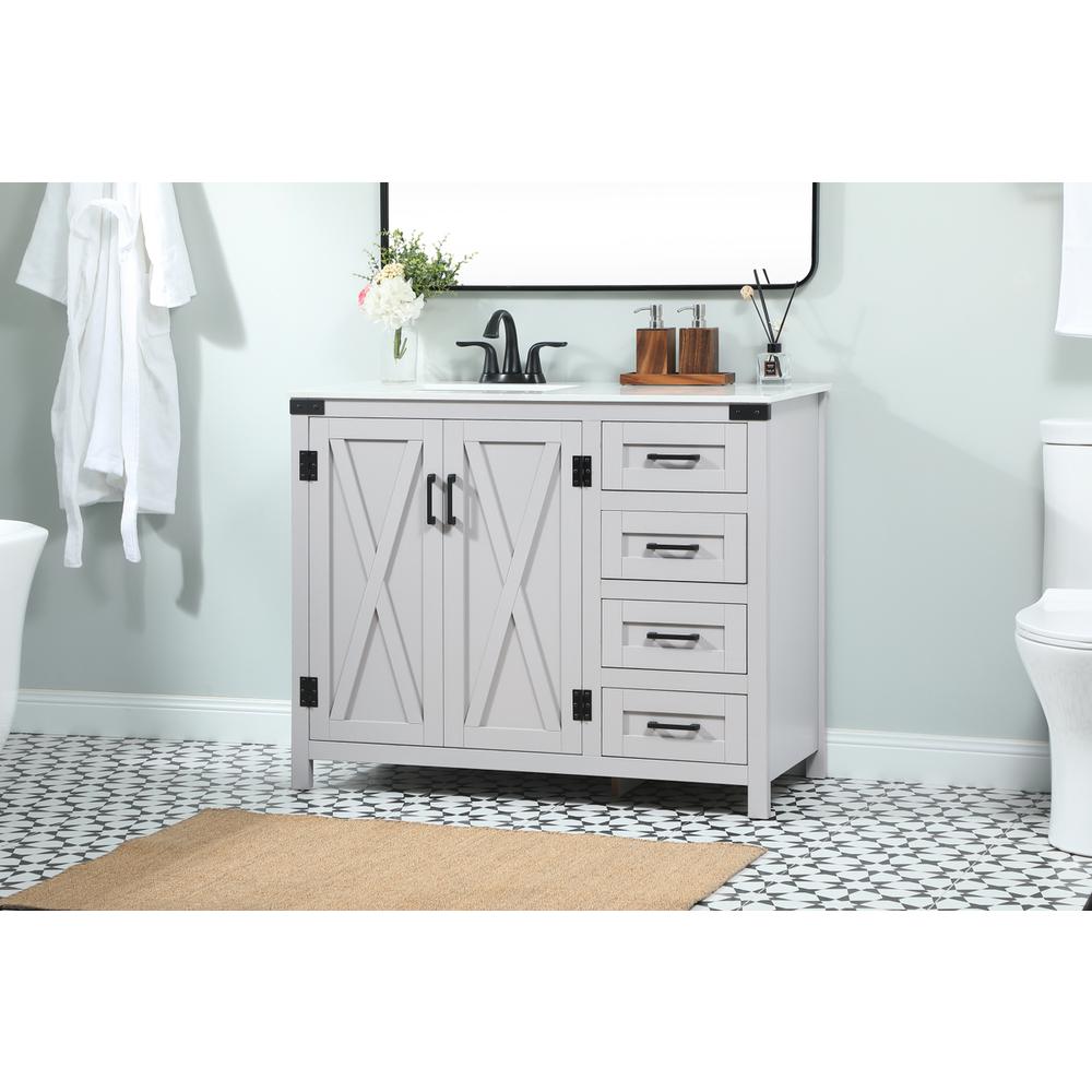 42 inch Single bathroom vanity in grey. Picture 2