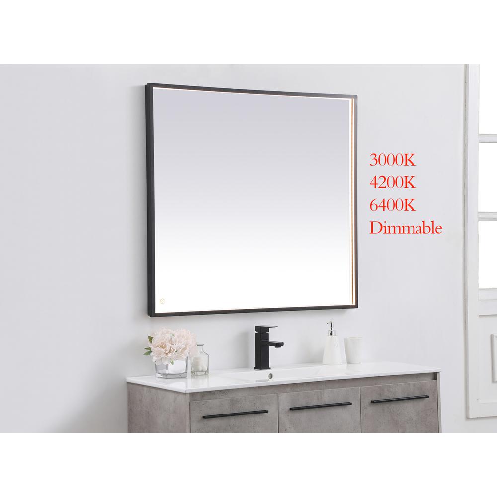 Pier 36x40 inch LED mirror with adjustable color temperature. Picture 2