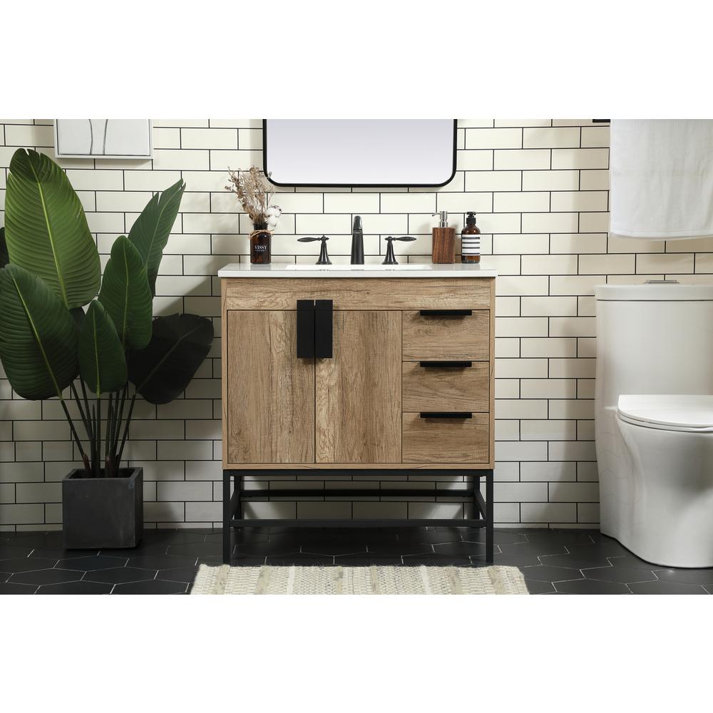 32 inch Single bathroom vanity in natural oak. Picture 14