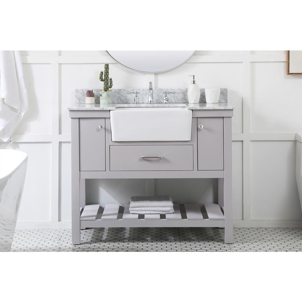 42 inch Single bathroom vanity in grey with backsplash. Picture 14