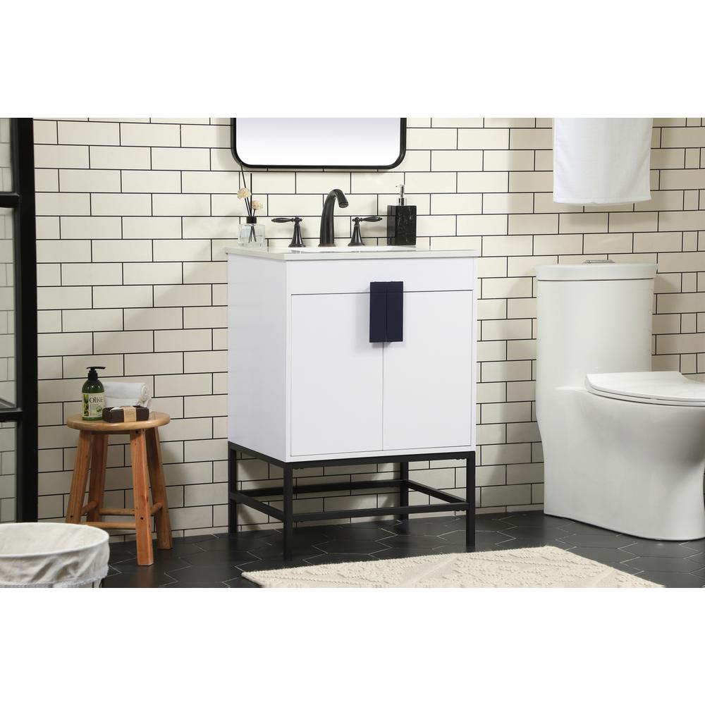 24 inch Single bathroom vanity in white. Picture 2