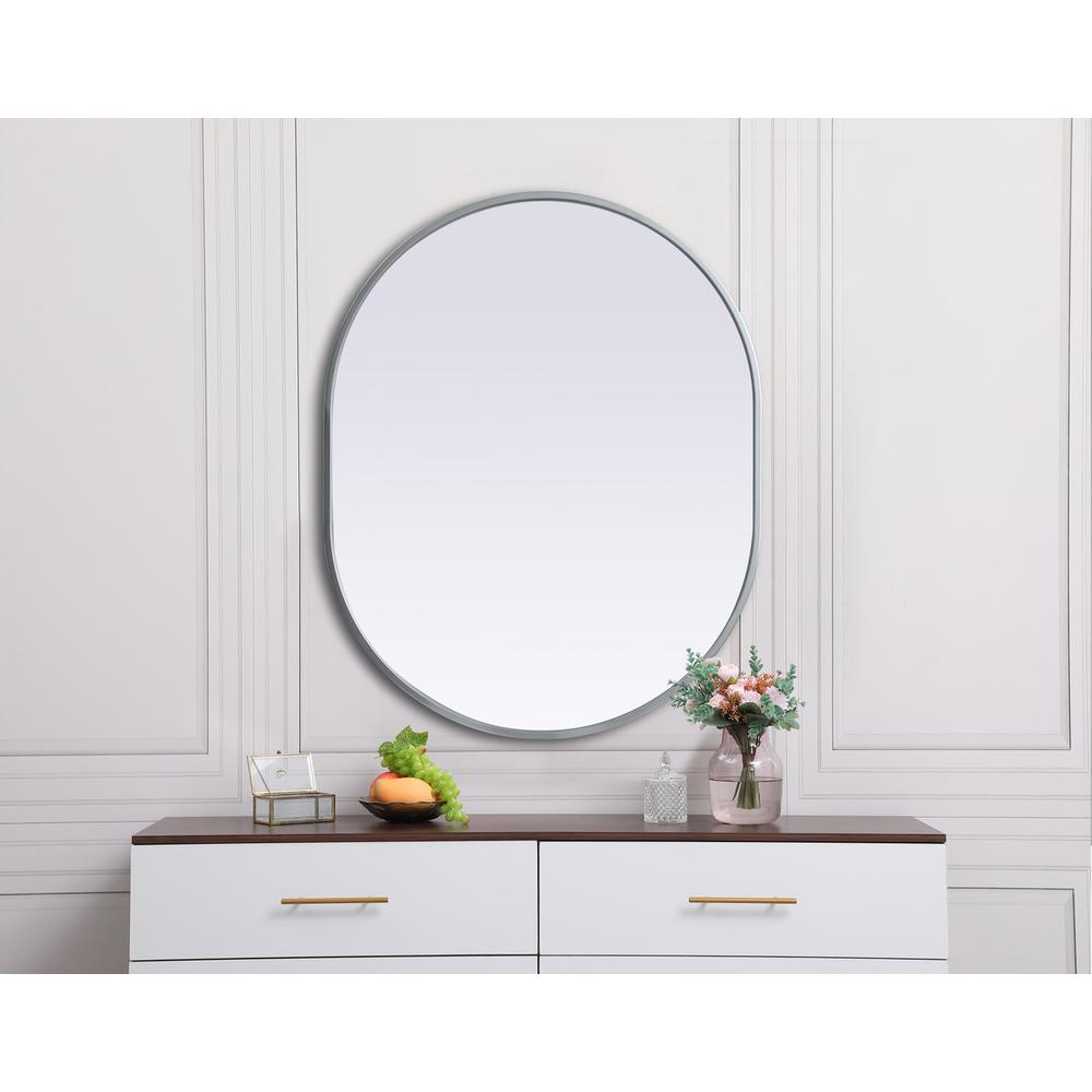 Metal Frame Oval Mirror 24x30 Inch in Silver. Picture 3