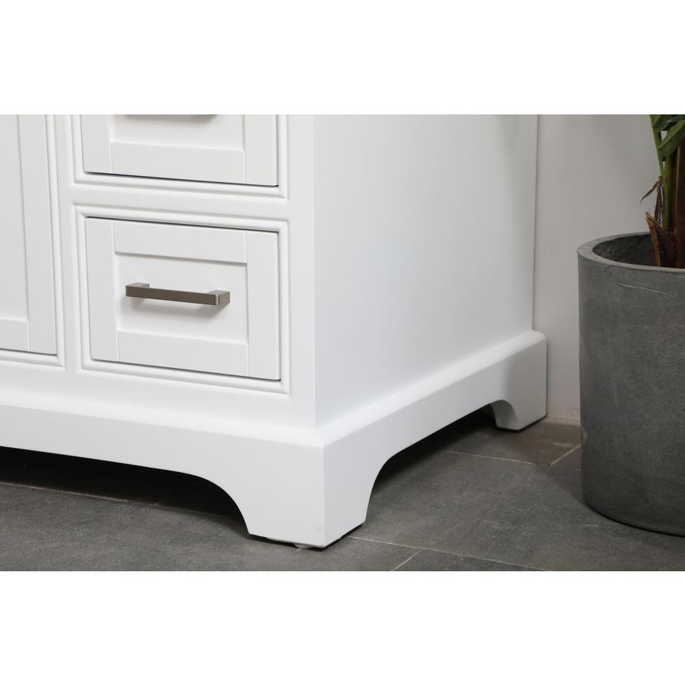 32 inch Single bathroom vanity in white. Picture 5