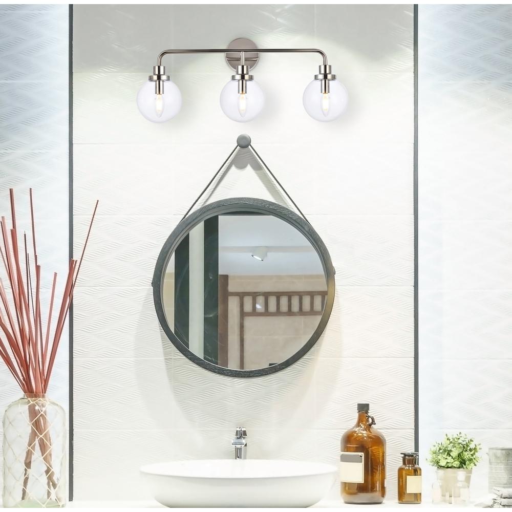 Hanson 3 lights bath sconce in polished nickel with clear shade. Picture 6