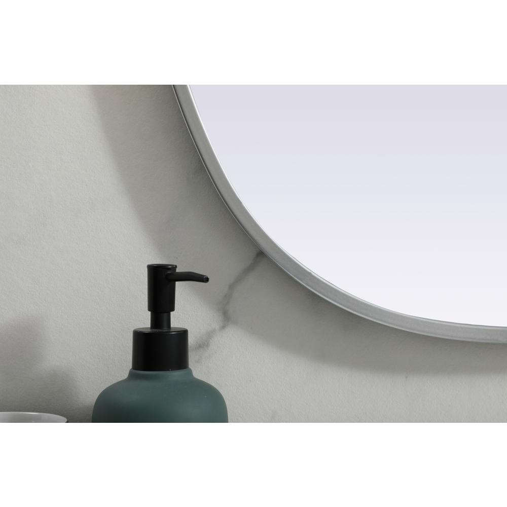 Metal Frame Oval Mirror 20x30 Inch in Silver. Picture 5