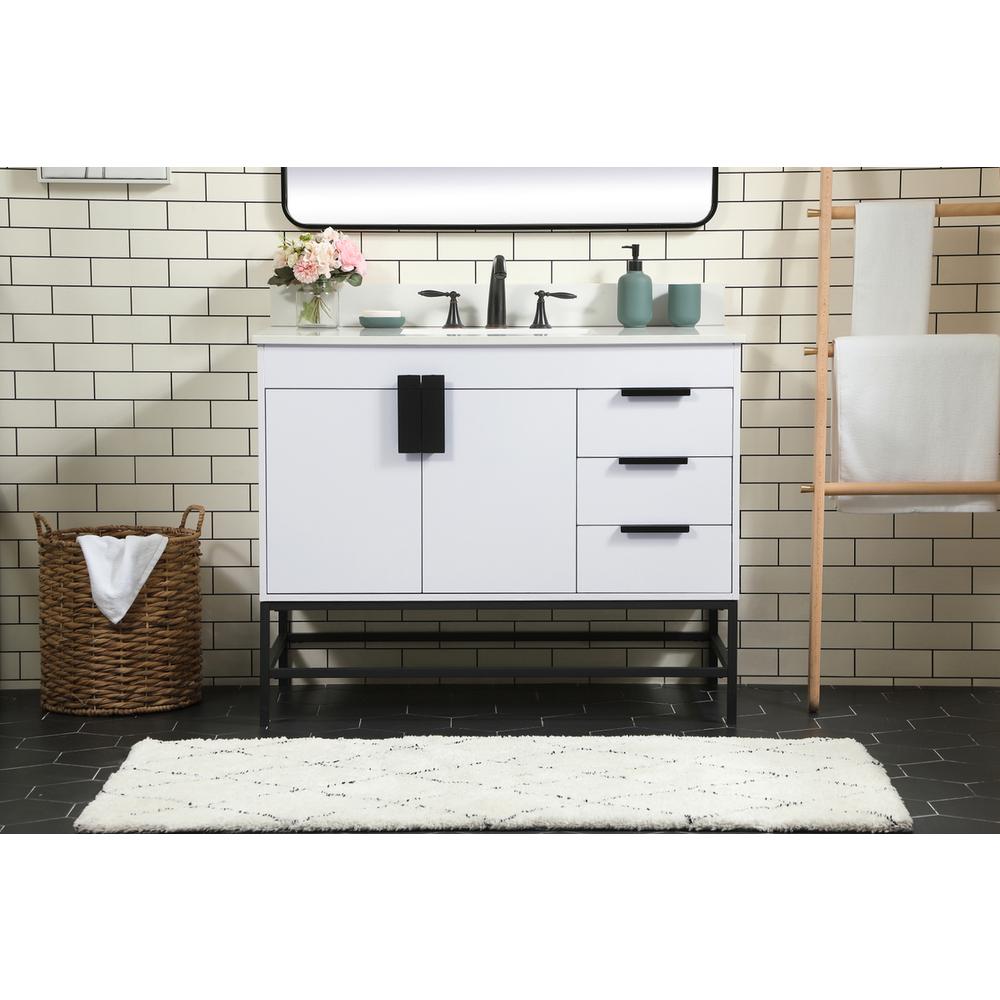 42 inch Single bathroom vanity in white with backsplash. Picture 14