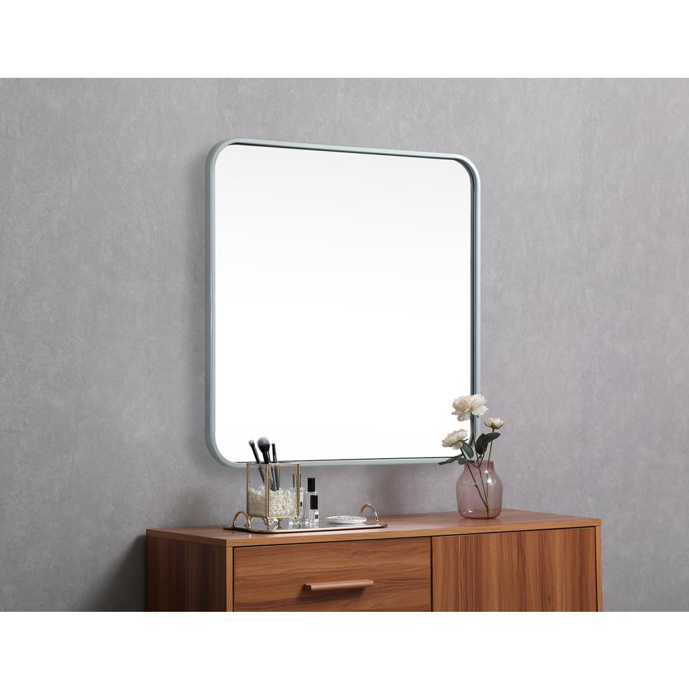 Soft corner metal square mirror 24x24 inch in Silver. Picture 4