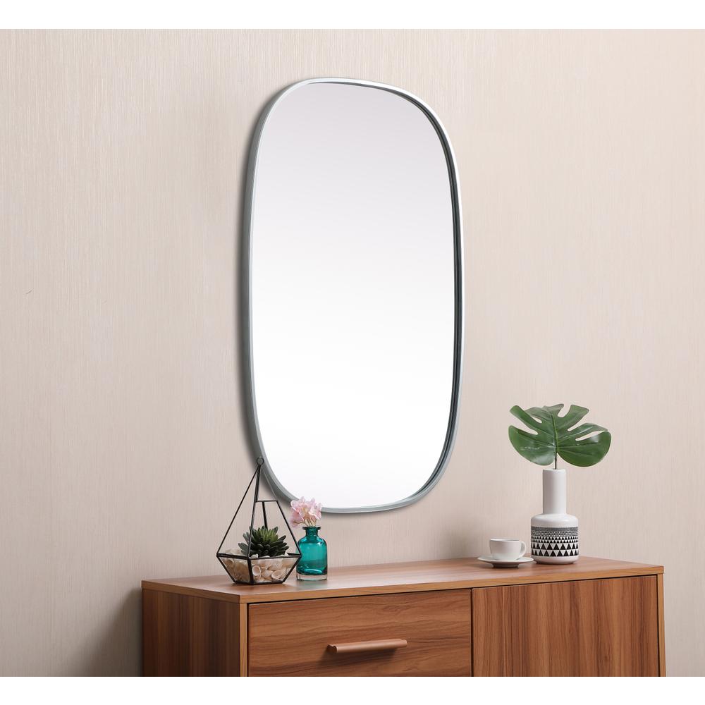 Metal Frame Oval Mirror 24x36 Inch in Silver. Picture 4