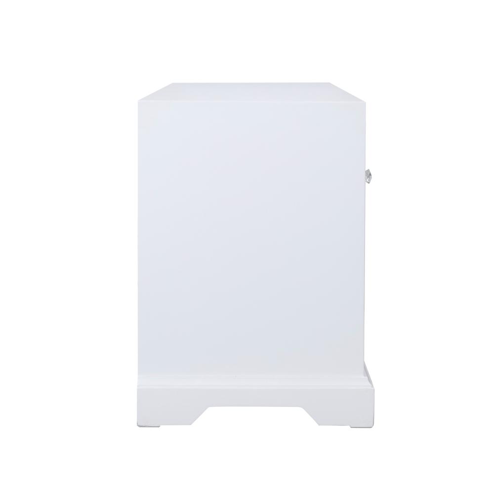 60 in. mirrored TV stand in white. Picture 8