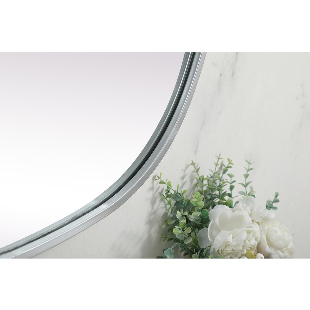 Metal Frame Oval Mirror 27x36 Inch in Silver. Picture 6