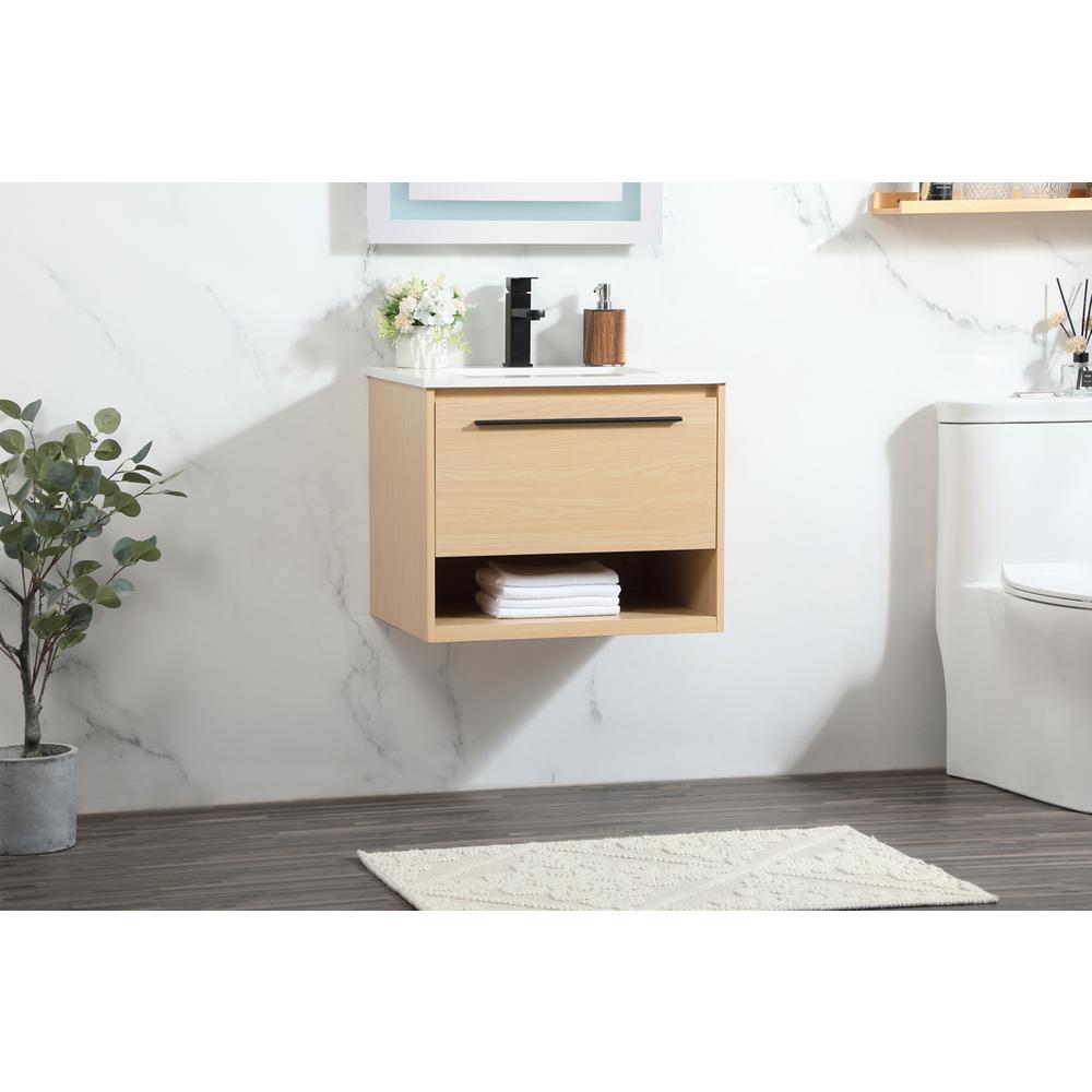 24 inch Single bathroom vanity in maple. Picture 2