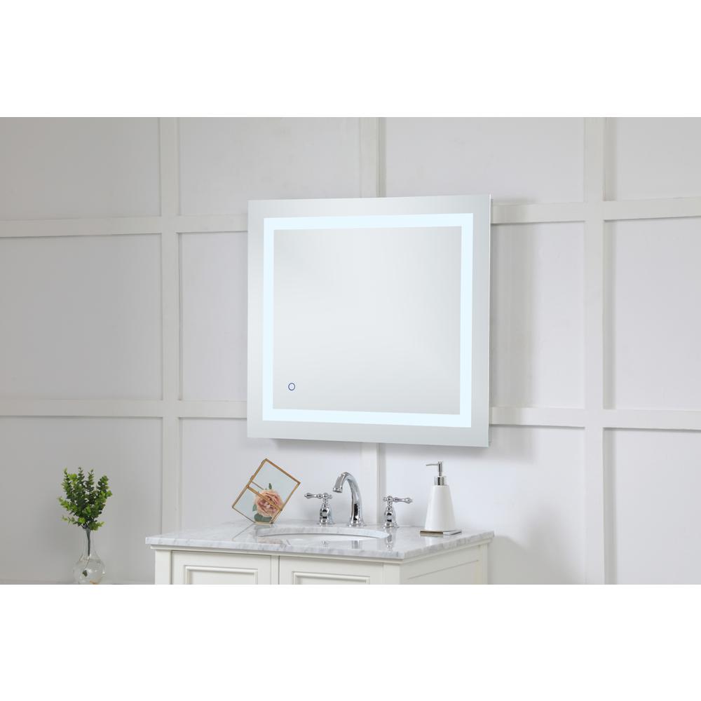 Helios 27in x 30in Hardwired LED mirror. Picture 7