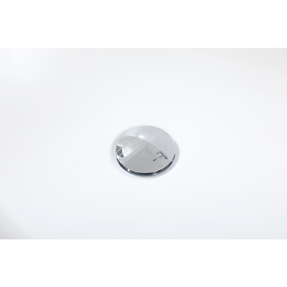 67 inch soaking bathtub in glossy white. Picture 12