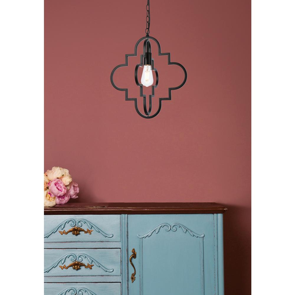Sandara 1 light pendant in black. Picture 7