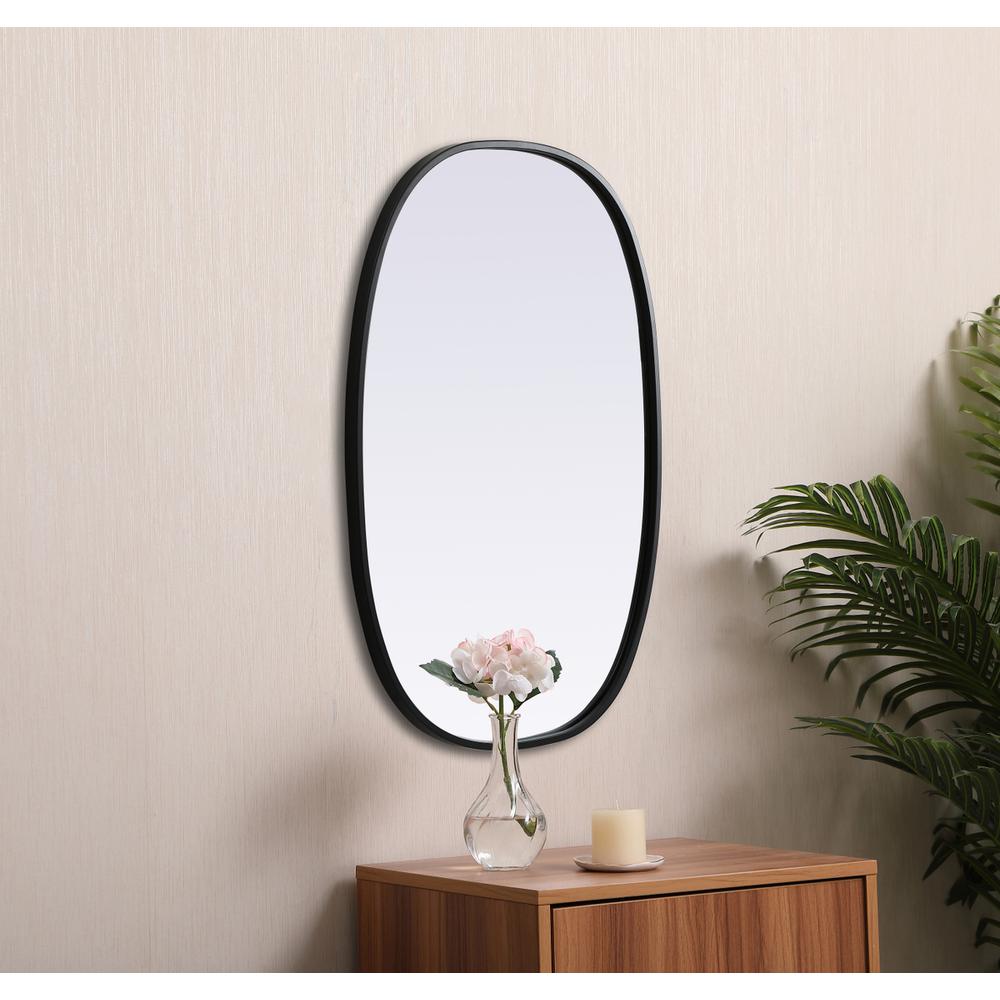 Metal Frame Oval Mirror 20x30 Inch in Black. Picture 4